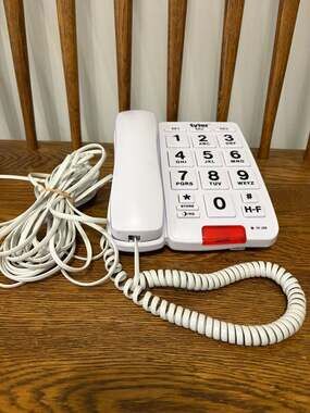 Tyler TBBP-3-WH Big Button Landline Telephone